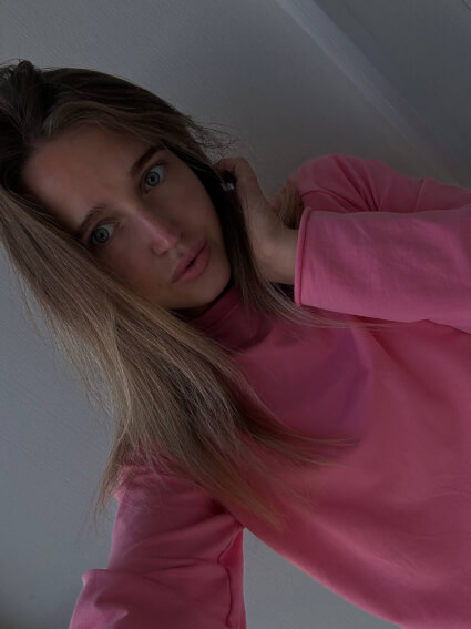 Юлия Логунова