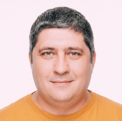 Александр Петраков
