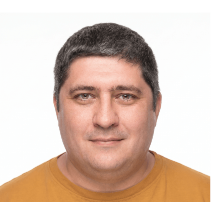 Александр Петраков